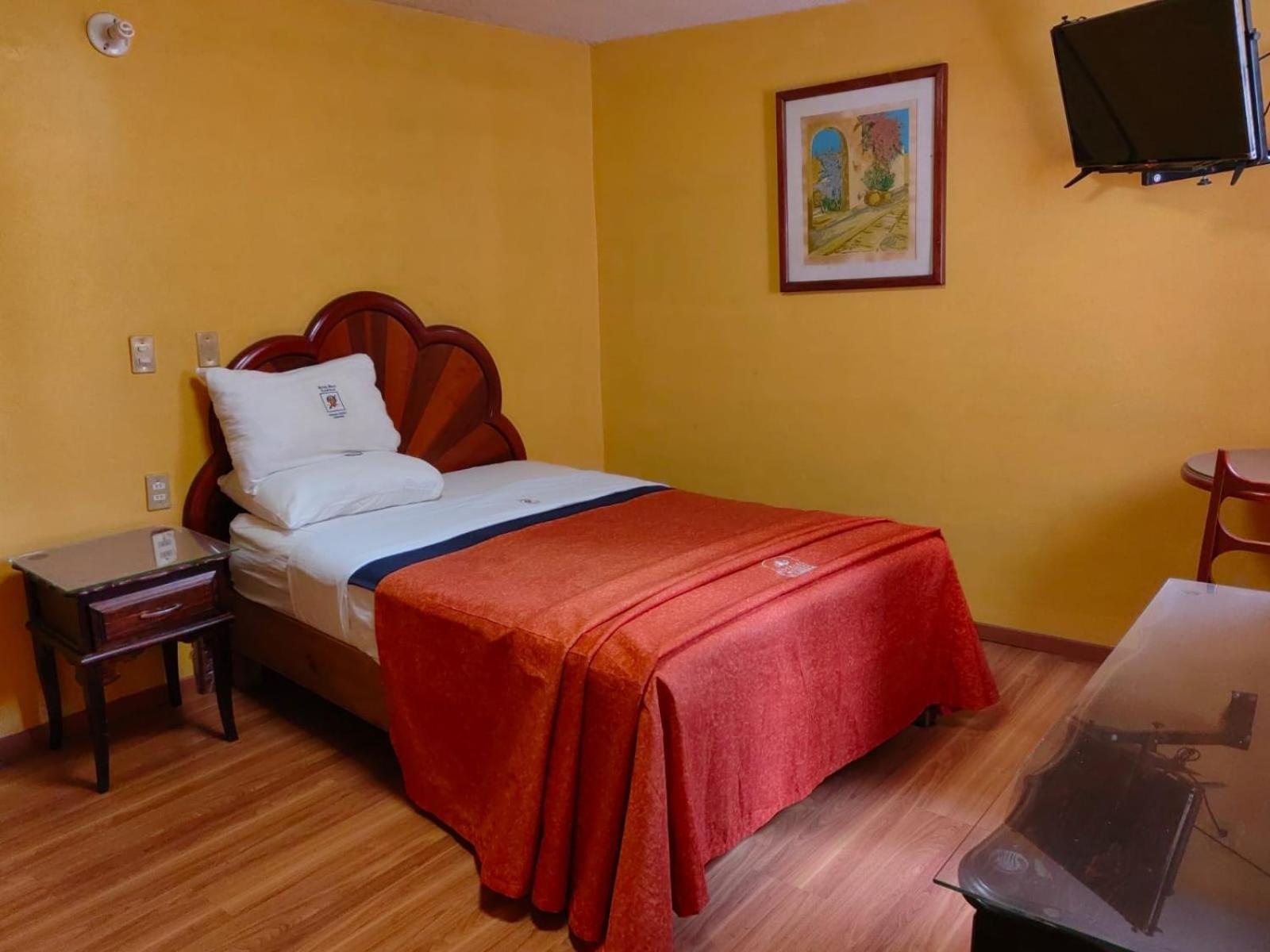 Hotel Real Tlaxcala Екстериор снимка