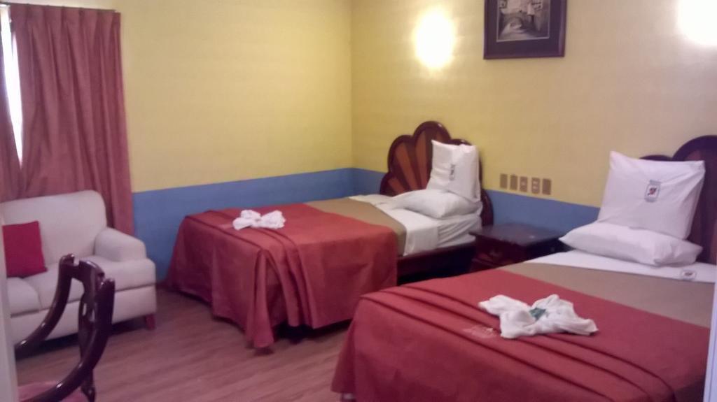 Hotel Real Tlaxcala Екстериор снимка